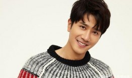 娱乐爆料彭冠英视频播放,娱乐爆料引发网友热议