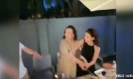 兰姐爆料合影视频播放,揭秘合影视频背后的精彩瞬间