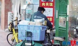 厦门快递最新爆料,揭秘最新爆料背后的行业变革