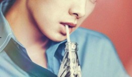 李易峰爆料刘德华视频,视频曝光引网友热议